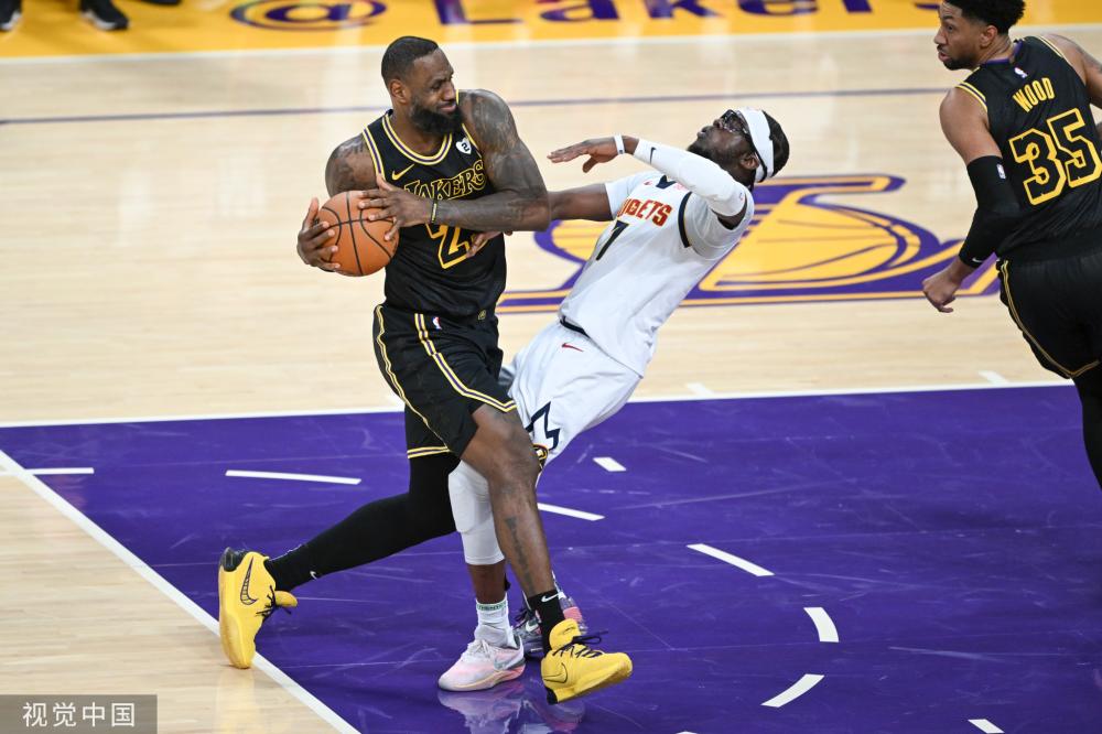 同时成为球 同时成为球